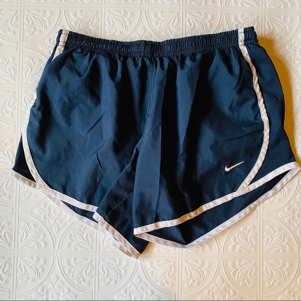 Nike Tempo run shorts